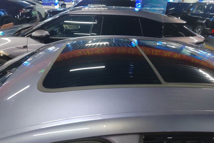 Used BYD Han 2024 EV Glory Edition 610 km All-Wheel Drive "Tian Shen Zhi Jia" Intelligent Driving Model Roof