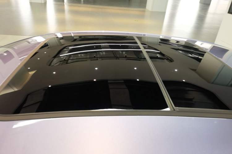 Used BYD Han 2024 EV Glory Edition 715KM Front-Wheel-Drive Flagship Model Roof