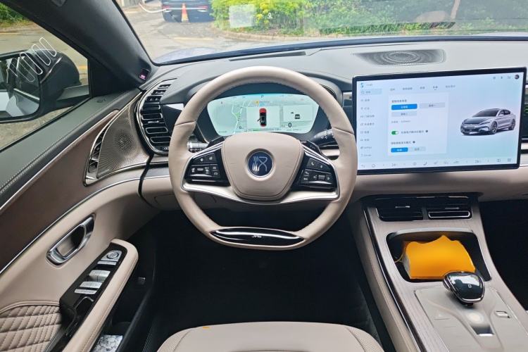 Used BYD Han 2024 EV Glory Edition 610 km All-Wheel Drive "Tian Shen Zhi Jia" Intelligent Driving Model Steering Wheel