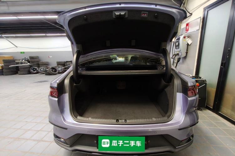 Used BYD Han 2024 EV Glory Edition 610 km All-Wheel Drive "Tian Shen Zhi Jia" Intelligent Driving Model Trunk