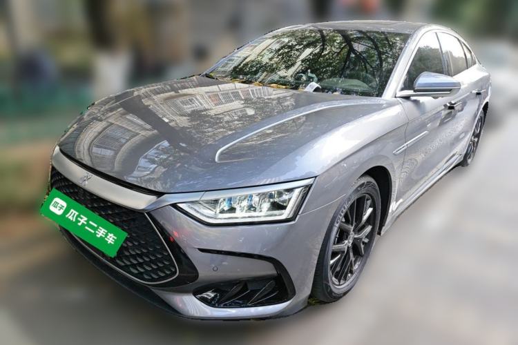 BYD Han 2024 DM-i Glory Edition 121KM Prestige Model - Premium