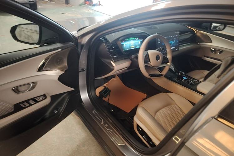 Used BYD Han 2024 DM-i Glory Edition 121KM Prestige Model Driver Seat