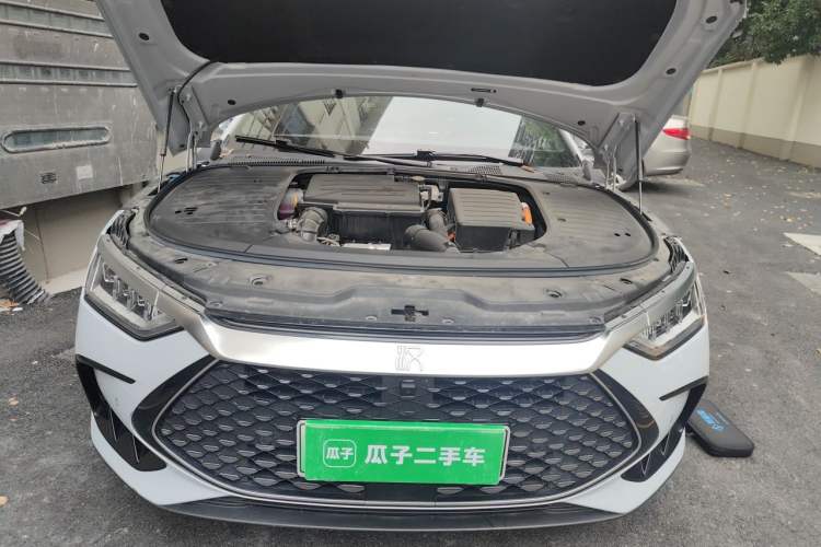 Used BYD Han 2024 DM-i Glory Edition 121KM Prestige Model Engine Bay