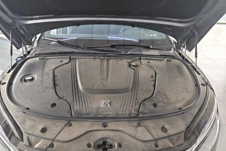 Used BYD Han 2024 EV Glory Edition 506KM Front-Wheel-Drive Premium Model Engine Bay
