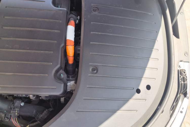 Used BYD Han 2024 DM-i Glory Edition 121KM Premium Model Engine Bay Left