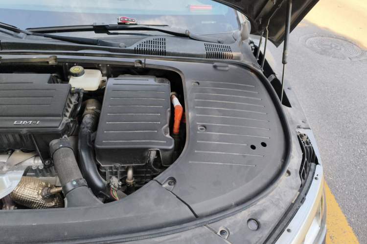 Used BYD Han 2024 DM-i Glory Edition 121KM Elite Model Engine Bay Left