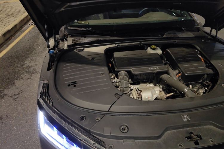 Used BYD Han 2024 DM-i Glory Edition 121KM Elite Model Engine Bay Right