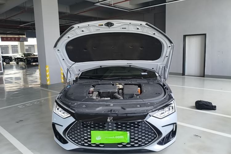 Used BYD Han 2024 DM-i Glory Edition 121KM Prestige Model Engine Bay