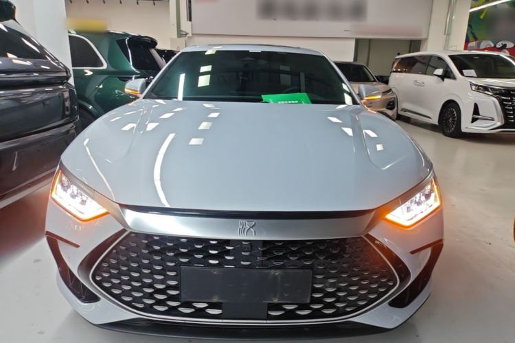 Used BYD Han 2024 DM-i Glory Edition 121KM Elite Model Front