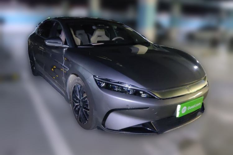 Used BYD Han 2024 EV Glory Edition 610 km All-Wheel Drive "Tian Shen Zhi Jia" Intelligent Driving Model Front Right 45 Deg