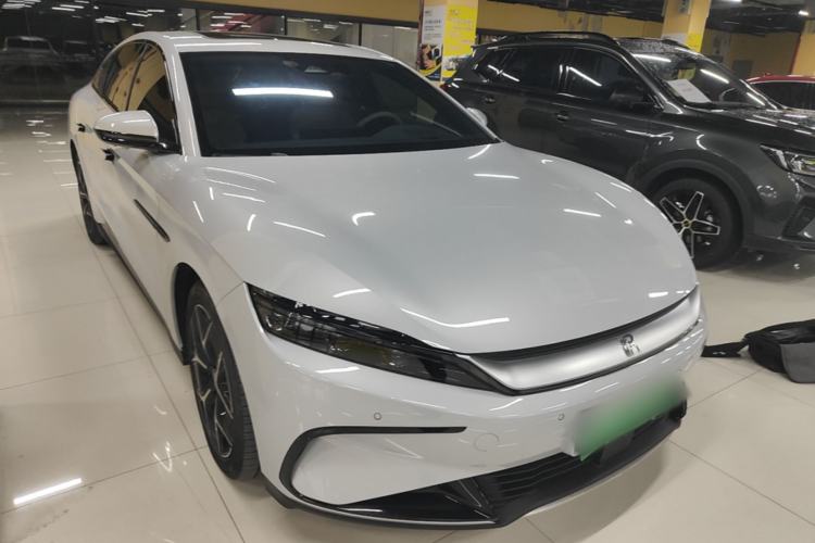 Used BYD Han 2024 EV Glory Edition 605KM Front-Wheel-Drive Premium Model Front Right 45 Deg