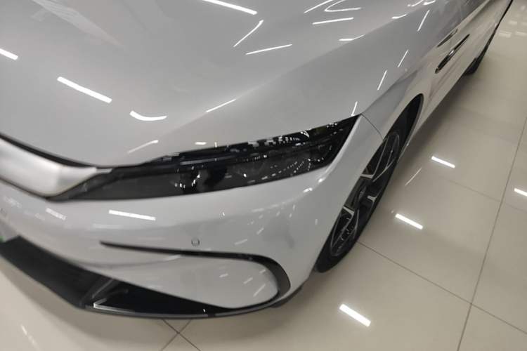 Used BYD Han 2024 EV Glory Edition 605KM Front-Wheel-Drive Premium Model Left Front Headlight