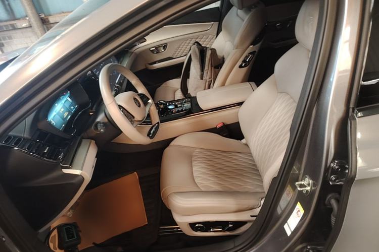 Used BYD Han 2024 DM-i Glory Edition 121KM Prestige Model Left Front Seat
