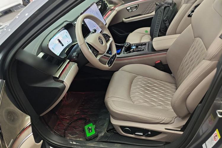 Used BYD Han 2024 DM-i Glory Edition 121KM Premium Model Left Front Seat