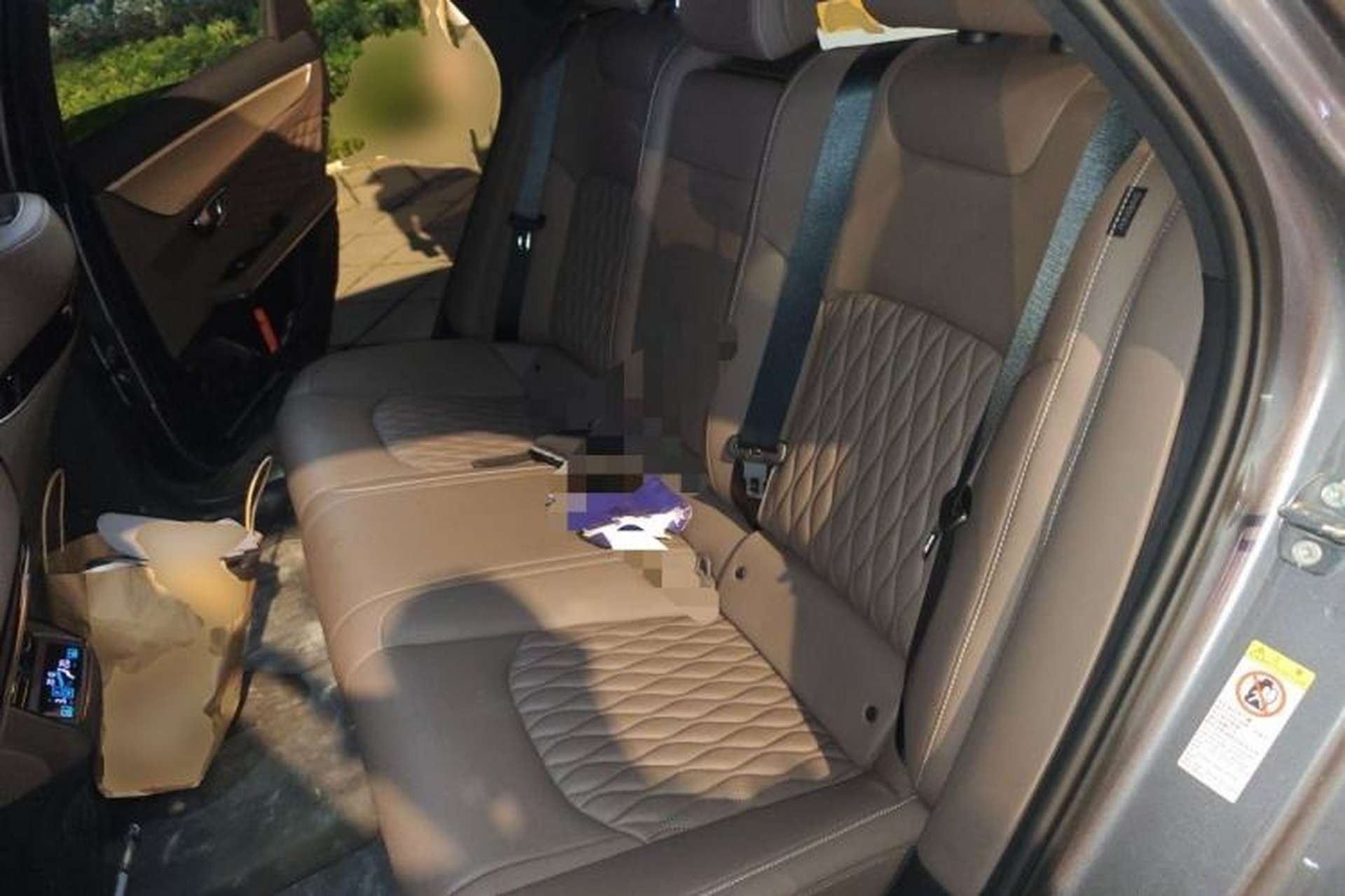 Used BYD Han 2024 EV Glory Edition 506KM Front-Wheel-Drive Premium Model Left Rear Seat