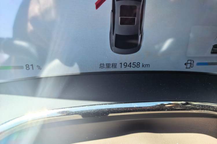 Used BYD Han 2024 DM-i Glory Edition 121KM Premium Model Odometer Close Up