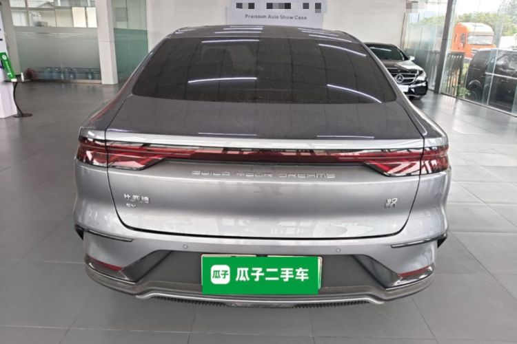 Used BYD Han 2024 EV Glory Edition 506KM Front-Wheel-Drive Premium Model Rear