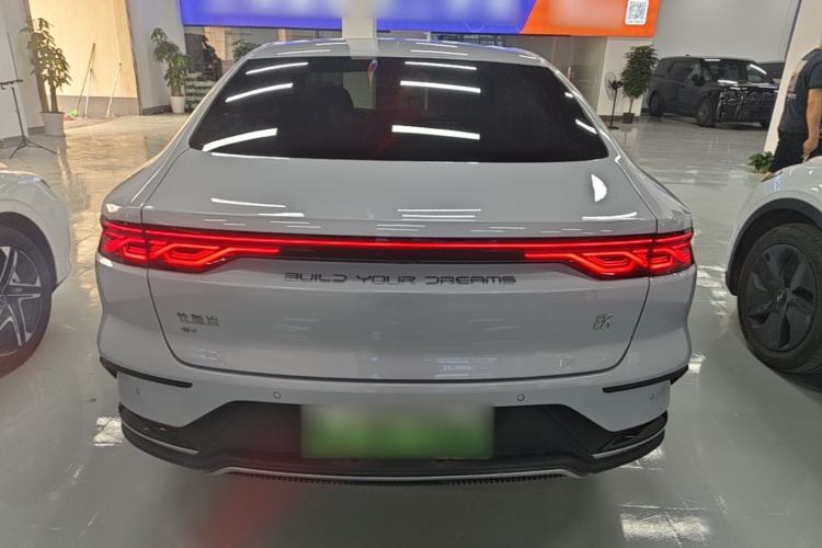 Used BYD Han 2024 EV Glory Edition 605KM Front-Wheel-Drive Premium Model Rear
