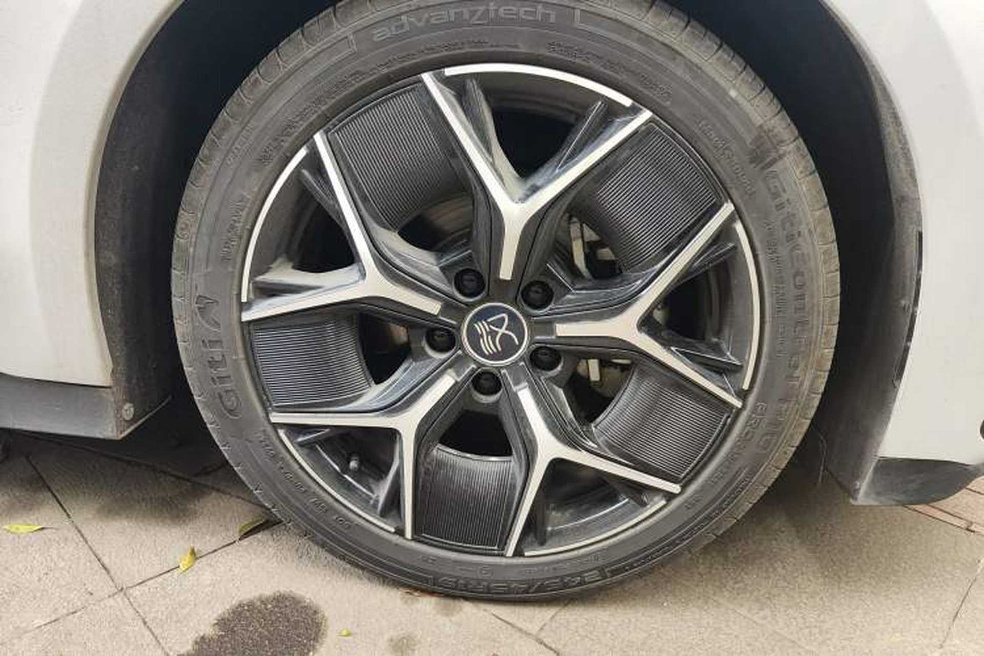 Used BYD Han 2024 EV Glory Edition 605KM Front-Wheel-Drive Premium Model Right Front Wheel Hub