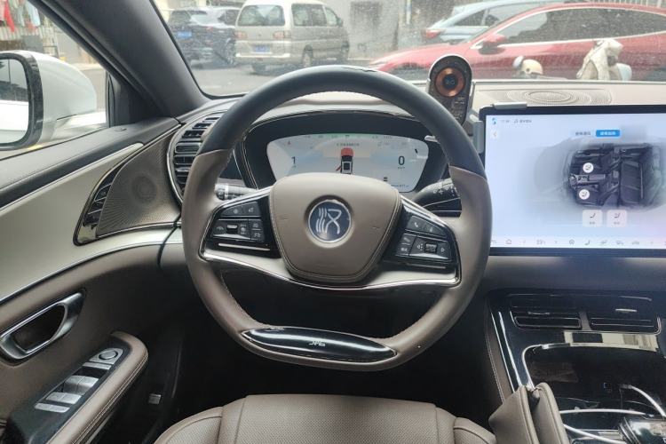 Used BYD Han 2024 DM-i Glory Edition 121KM Prestige Model Steering Wheel