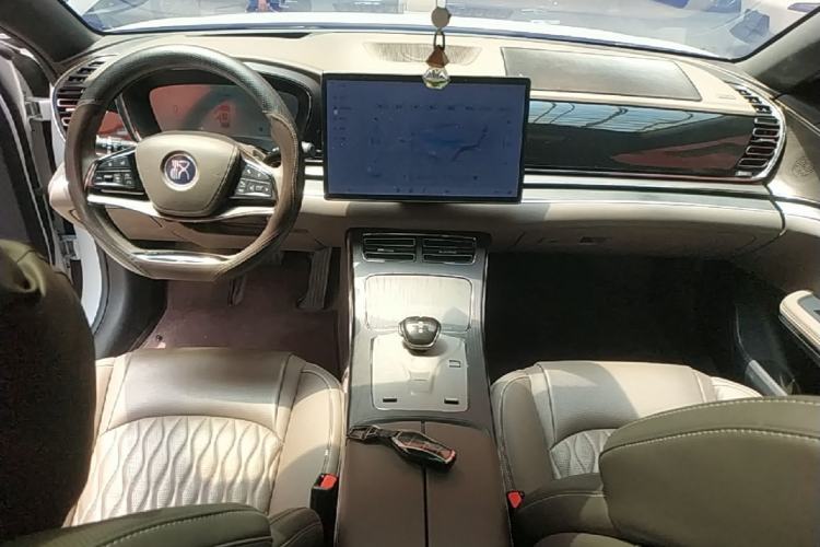 Used BYD Han 2024 DM-i Glory Edition 121KM Premium Model Center Console