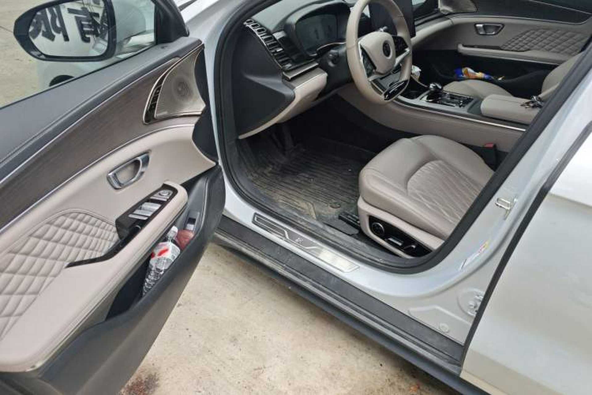Used BYD Han 2024 EV Glory Edition 715KM Front-Wheel-Drive Flagship Model Driver Seat