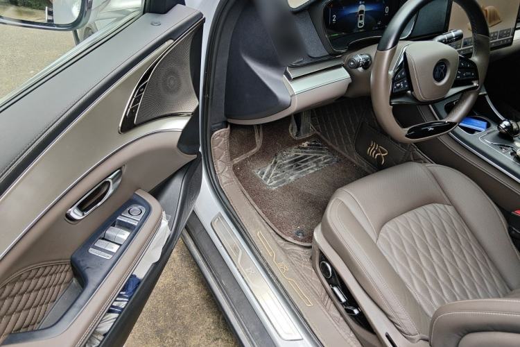 Used BYD Han 2024 DM-i Glory Edition 121KM Prestige Model Driver Seat