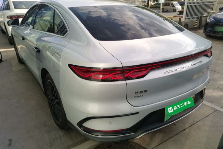 Used BYD Han 2024 DM-i Glory Edition 121KM Premium Model Exterior 2