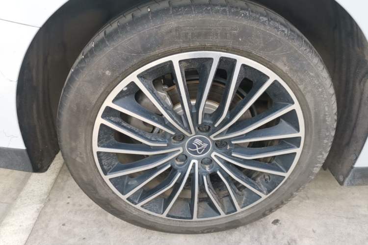 Used BYD Han 2024 DM-i Glory Edition 121KM Premium Model Exterior 5
