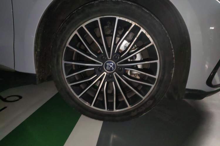 Used BYD Han 2024 EV Glory Edition 506KM Front-Wheel-Drive Premium Model Exterior 7