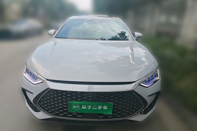 Used BYD Han 2024 DM-i Glory Edition 121KM Prestige Model Front
