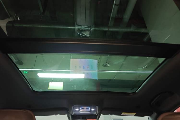 Used BYD Han 2024 DM-i Glory Edition 121KM Premium Model Headliner