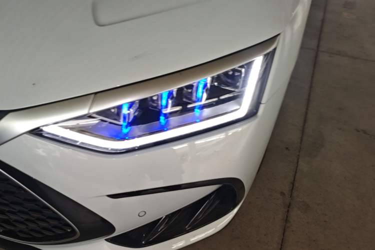 Used BYD Han 2024 DM-i Glory Edition 121KM Elite Model Left Front Headlight