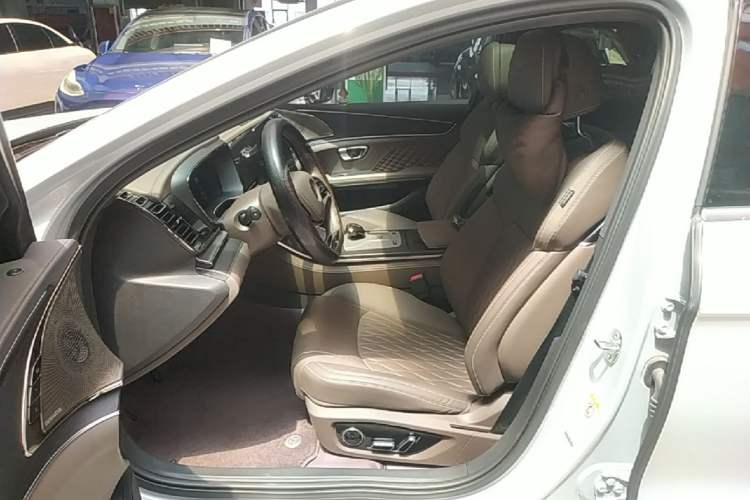 Used BYD Han 2024 DM-i Glory Edition 121KM Premium Model Left Front Seat