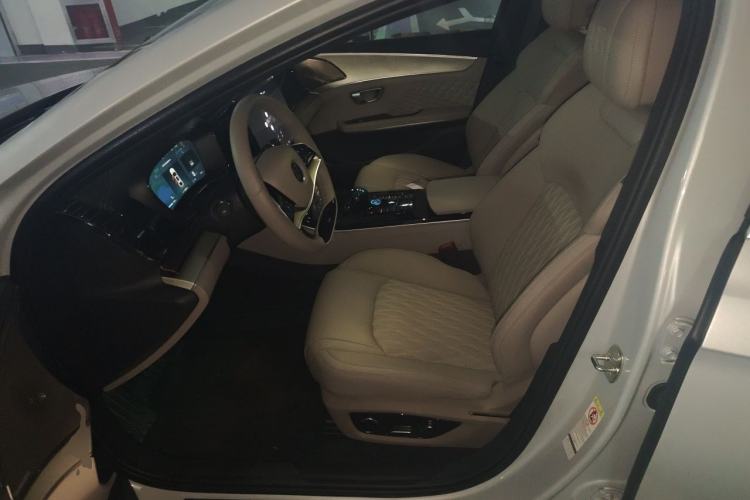 Used BYD Han 2024 DM-i Glory Edition 121KM Prestige Model Left Front Seat