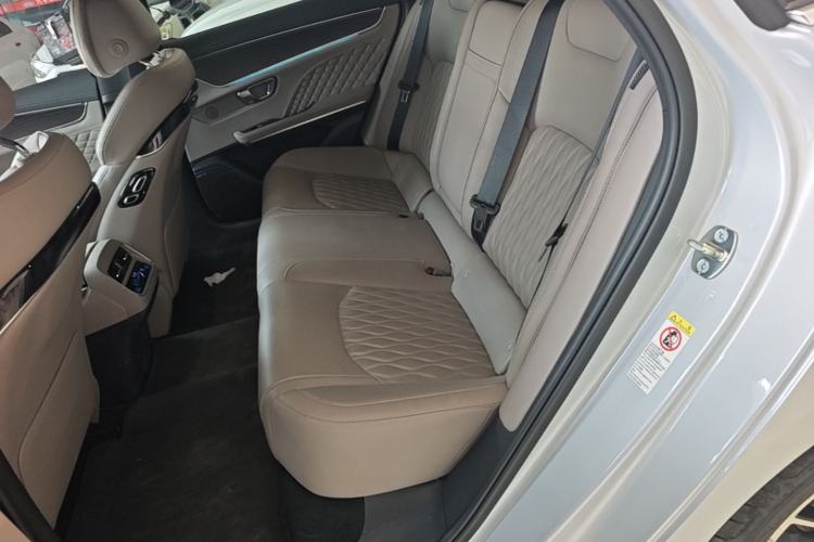 Used BYD Han 2024 DM-i Glory Edition 121KM Premium Model Left Rear Seat
