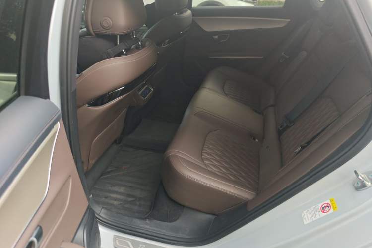 Used BYD Han 2024 DM-i Glory Edition 121KM Prestige Model Left Rear Seat