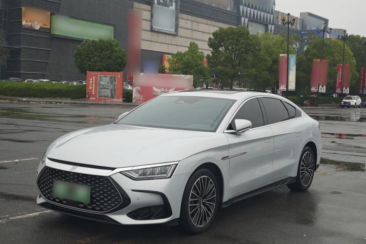BYD Han 2024 DM-i Glory Edition 121KM Prestige Model - Executive