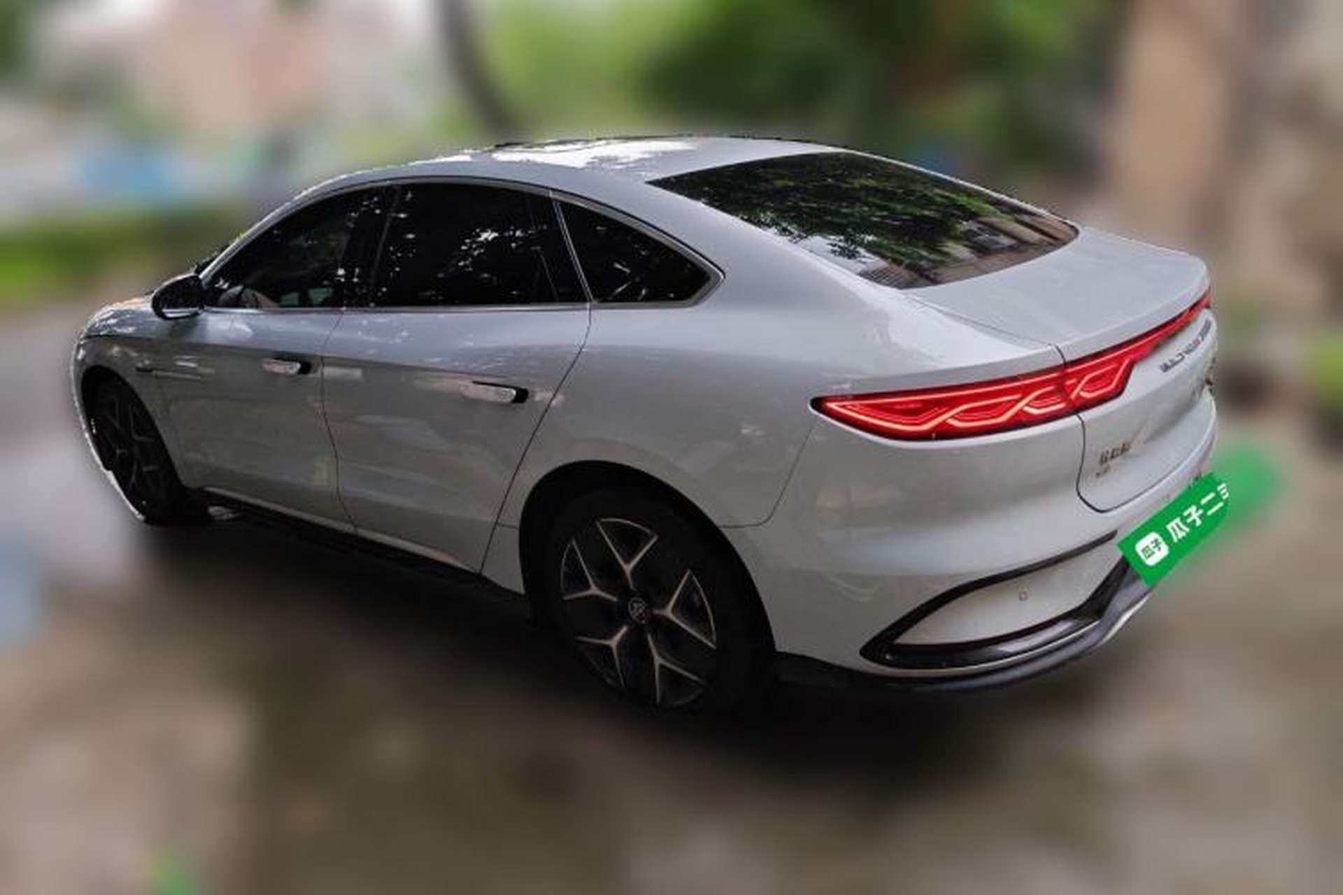 Used BYD Han 2024 EV Glory Edition 605KM Front-Wheel-Drive Premium Model Rear Left 45 Deg