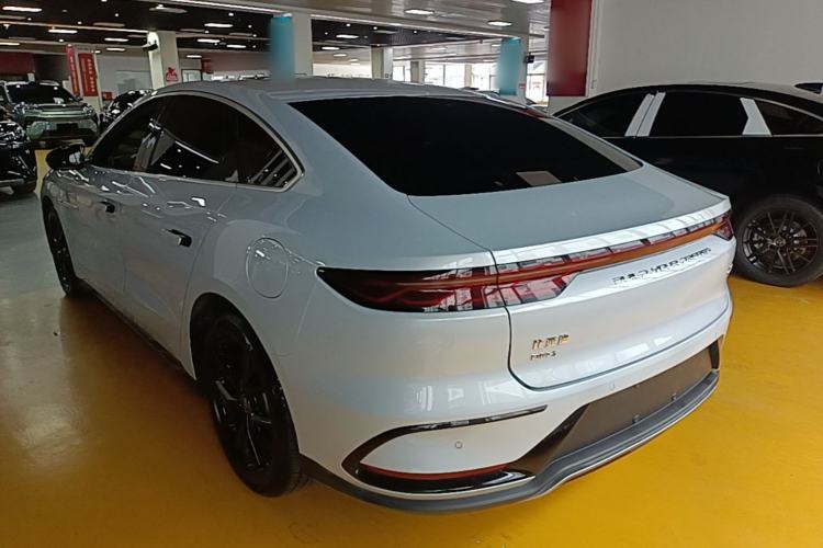 Used BYD Han 2024 DM-i Glory Edition 121KM Prestige Model Rear Left 45 Deg