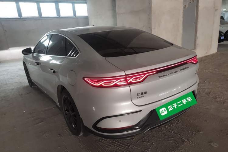 Used BYD Han 2024 DM-i Glory Edition 121KM Elite Model Rear Left 45 Deg