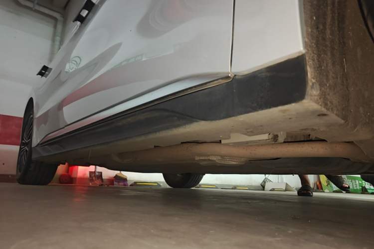 Used BYD Han 2024 DM-i Glory Edition 121KM Premium Model Right Side Sill