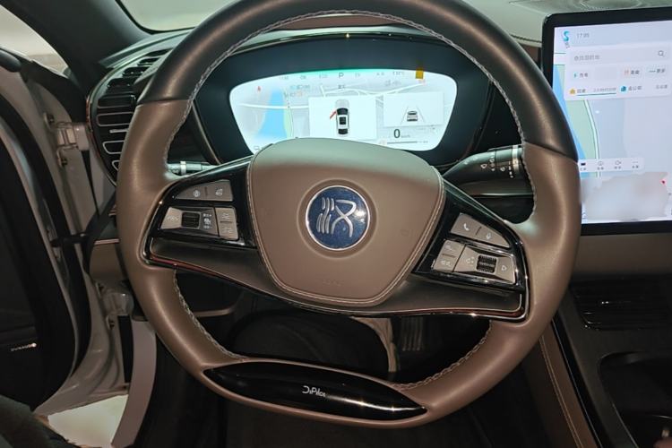 Used BYD Han 2024 DM-i Glory Edition 121KM Premium Model Steering Wheel