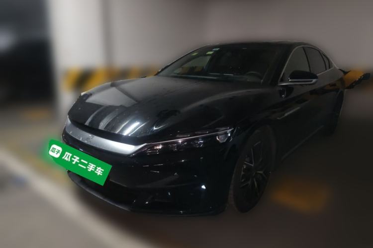 BYD Han 2025 DM-i 125KM Prestige Model - Executive