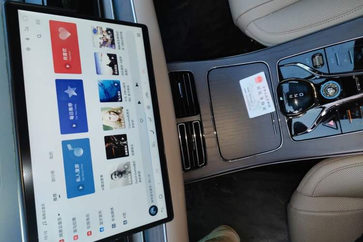Used BYD Han 2025 EV with 701 km of Laser Radar-Enabled Intelligent Driving Audio And AC Panel
