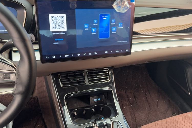 Used BYD Han 2025 EV Intelligent Driving Version 506KM Prestige Model Audio And AC Panel