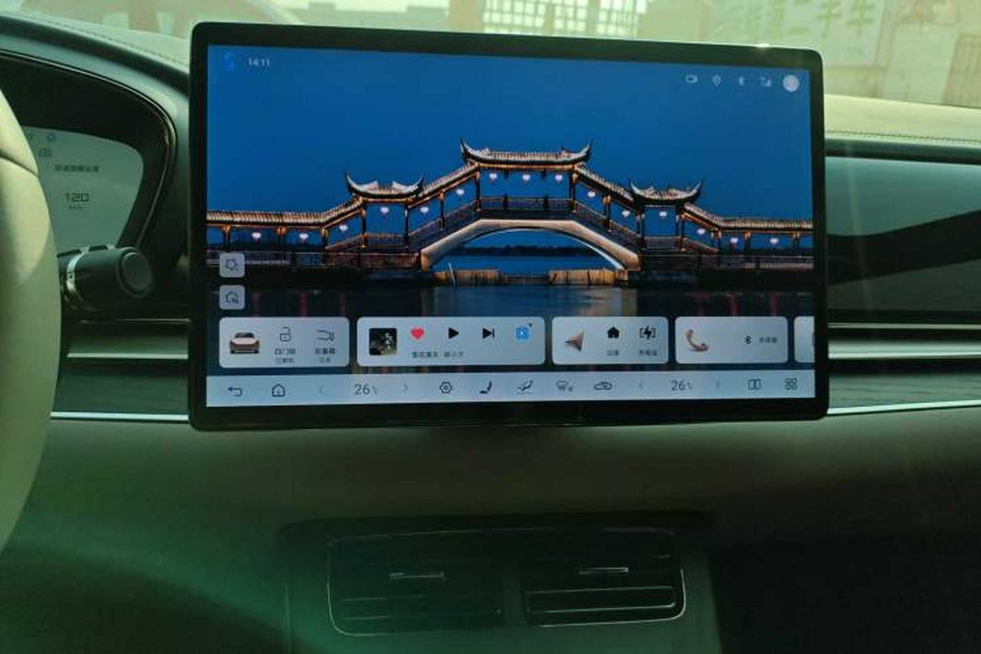 Used BYD Han 2025 EV with 701 km of Laser Radar-Enabled Intelligent Driving Audio And AC Panel