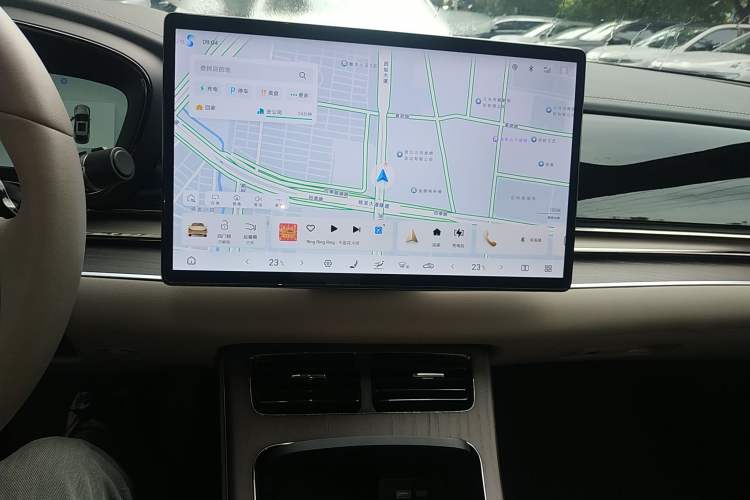 Used BYD Han 2025 EV with 701 km of Laser Radar-Enabled Intelligent Driving Audio And AC Panel