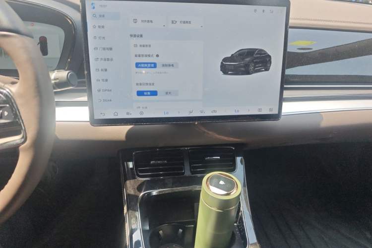 Used BYD Han 2025 DM-i 125KM Comfort Model Audio And AC Panel