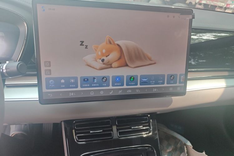 Used BYD Han 2025 DM-i 125KM Prestige Model Audio And AC Panel